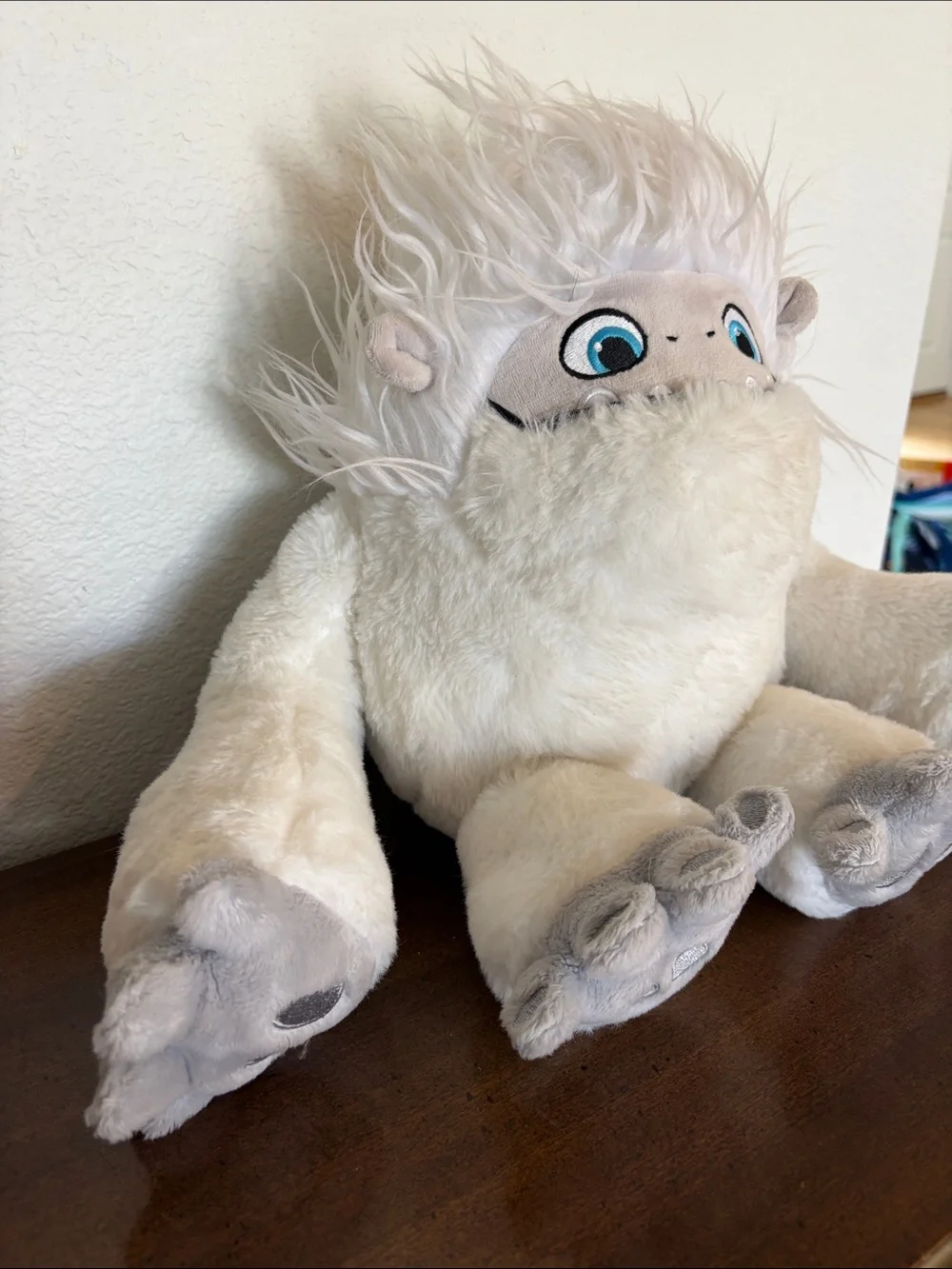 Dreamworks Abominable Plush White Yeti Stuffed Animal